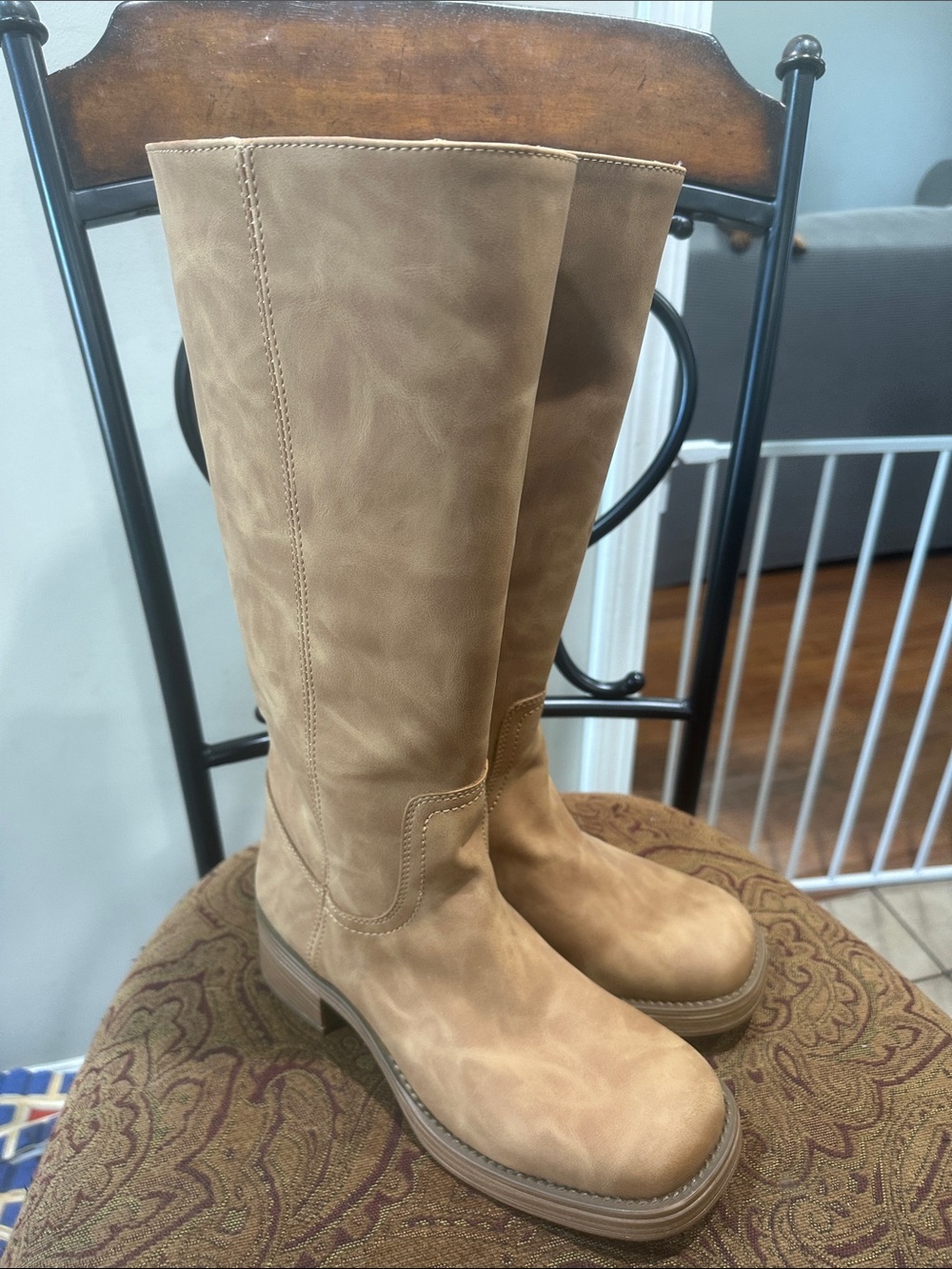 Steve Madden NWT boots